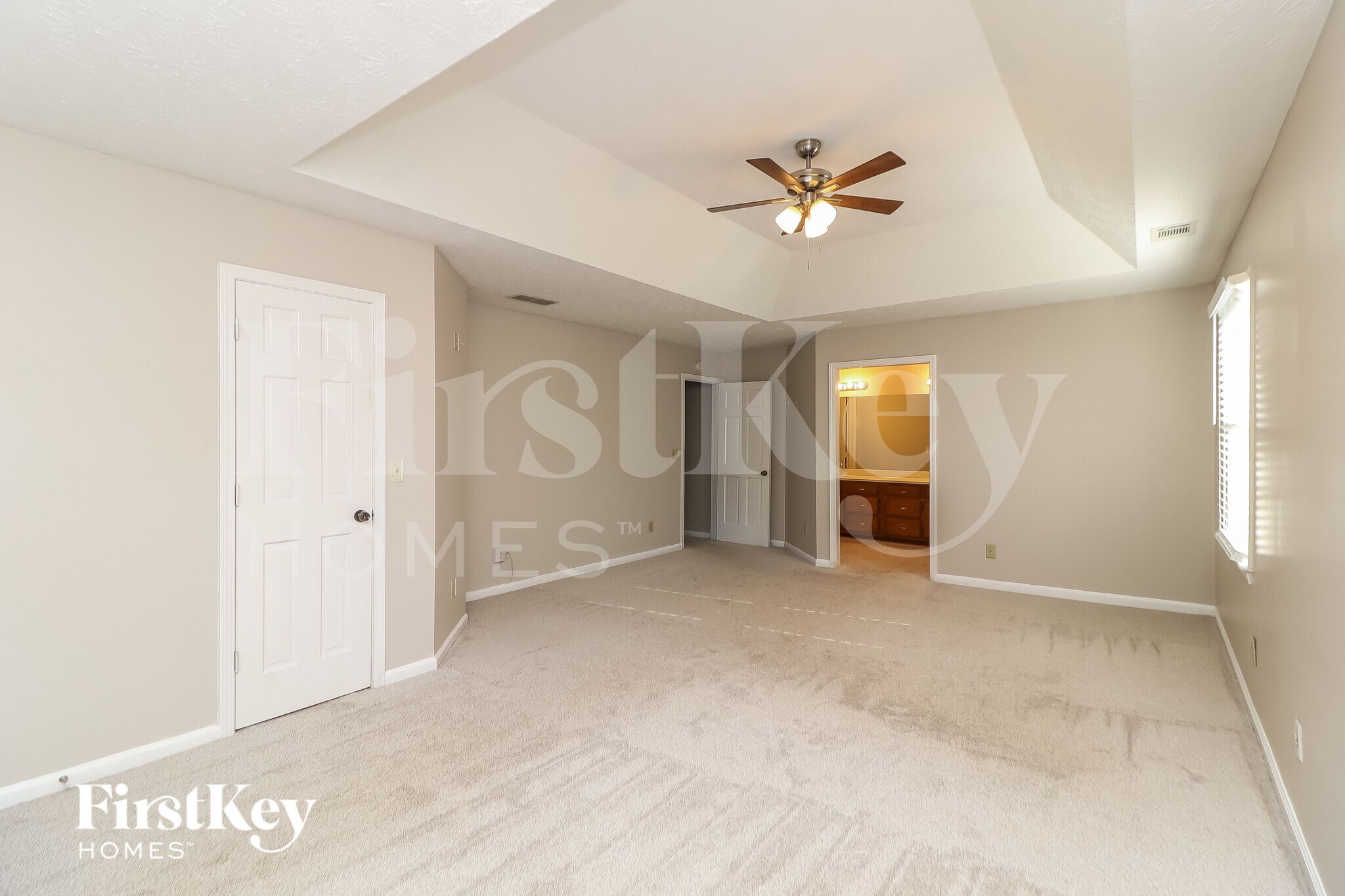 Building Photo - 205 Timber Oak Cove