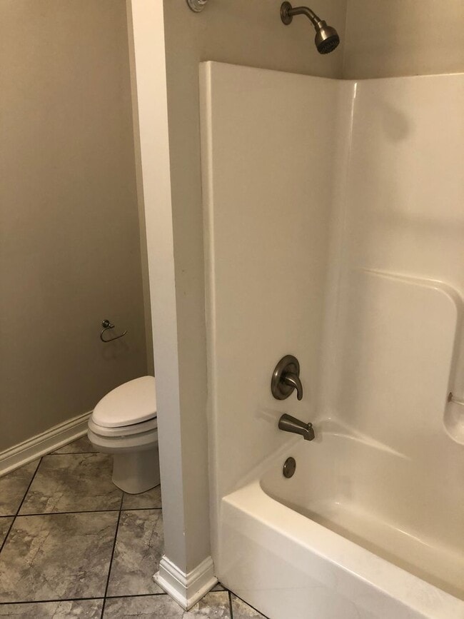 Building Photo - 2728 S 4th St