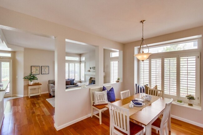 Building Photo - Beautiful 4 Bedroom 2.5 Bath Home in Tierr...
