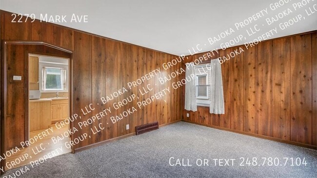 Building Photo - 2279 Mark Ave