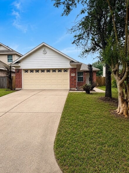 Building Photo - 1418 Carolina Grove Ln