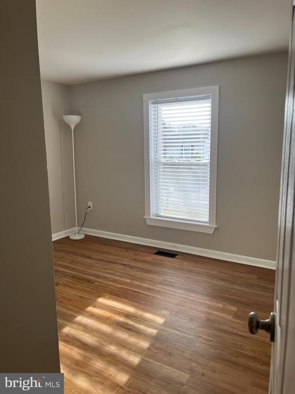 Building Photo - 206 Cashmere Dr