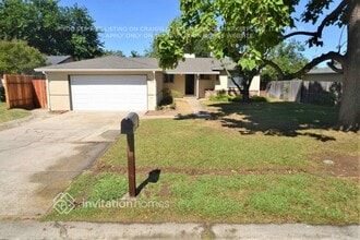 Building Photo - 5437 Burr Oak Way