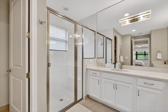 Building Photo - 12447 SW Blue Mangrove Pkwy