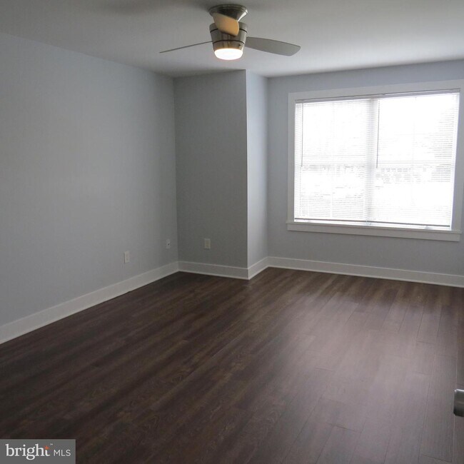 Building Photo - 308 N Haddon Ave