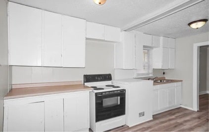 Building Photo - 4013 9th Ave SW