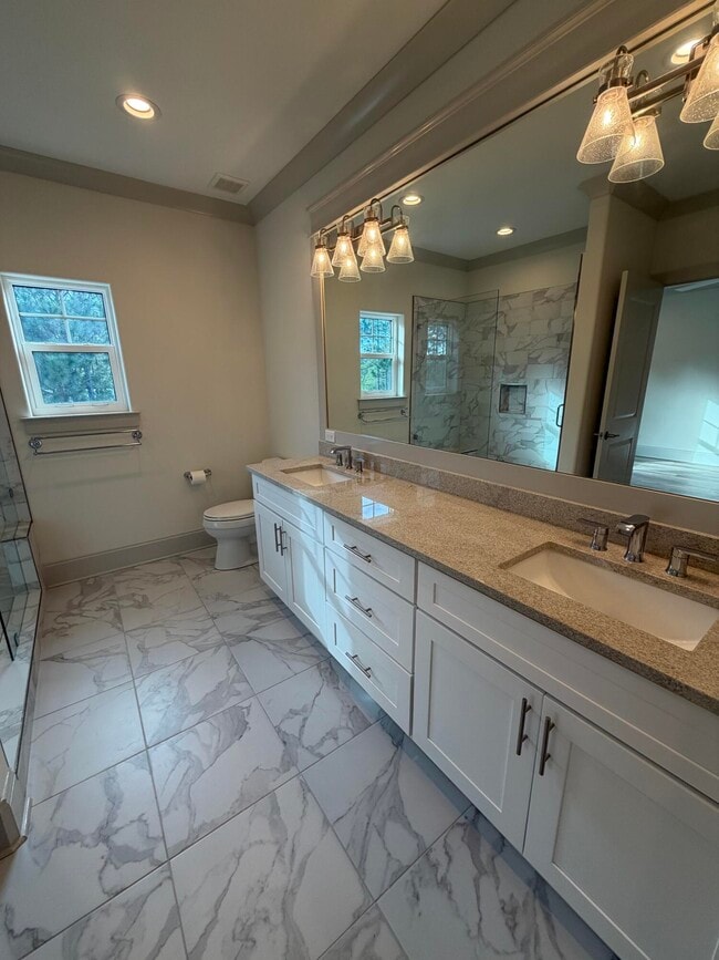 Building Photo - 67 Heron's Crossing