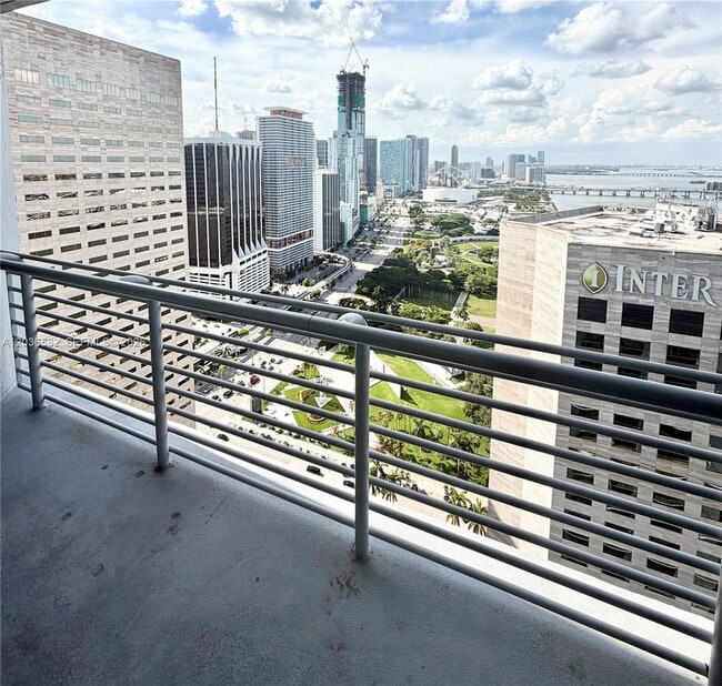 Building Photo - 335 S Biscayne Blvd