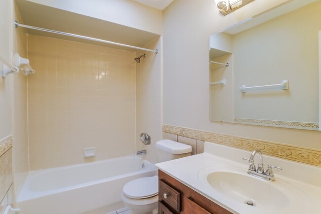 Building Photo - 5430 Otters Run Ln