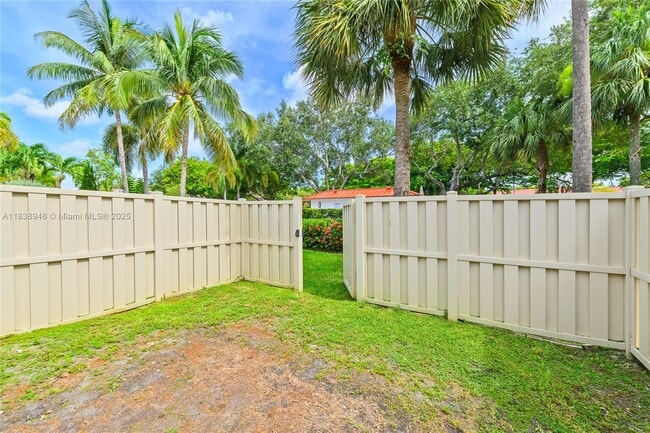 Building Photo - 4088 W Palm Aire Dr