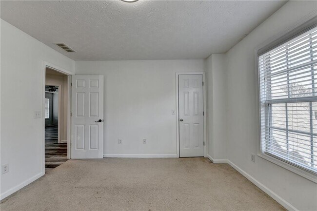 Building Photo - 3411 Galloping Bend Way