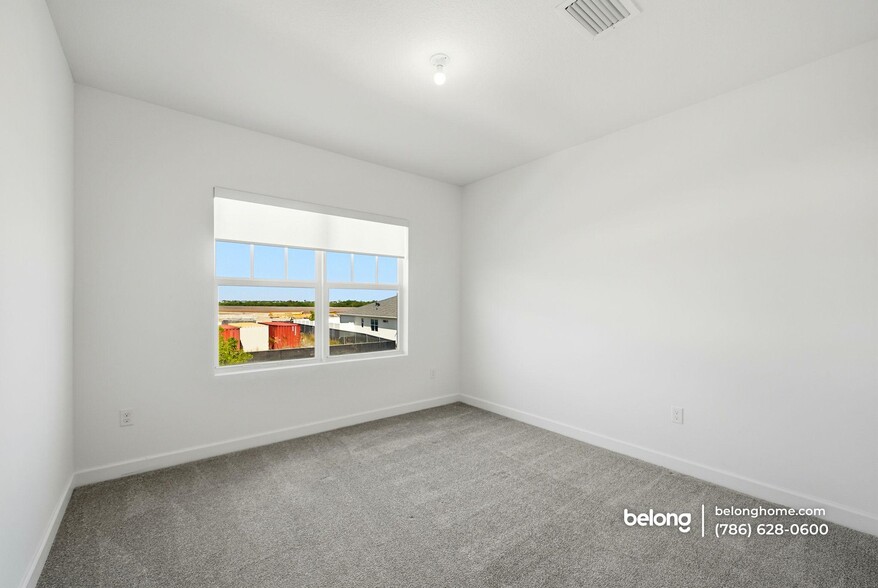 Building Photo - 14114 SW Surina St