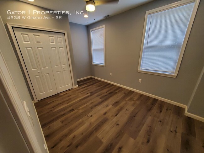 Building Photo - Large 1 Bedroom Apartment For Rent!