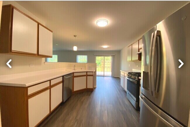 Building Photo - 5363 Danbury Cir