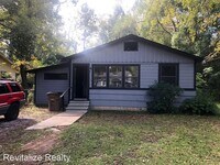 Building Photo - Charming 3BR House in Mobile - RECENTLY UPDATED INTERIOR