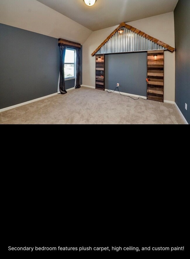 Building Photo - 2703 Bonnie Bray Dr