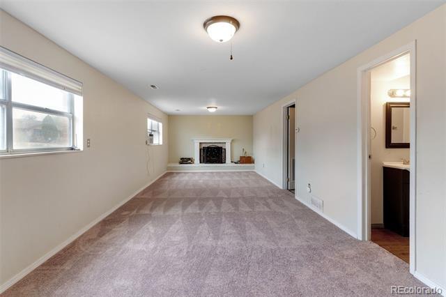 Building Photo - 3940 Oberding Dr
