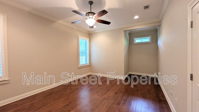 Building Photo - 10692 Squall Line Rd