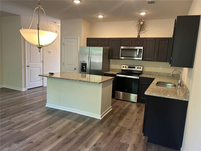 Building Photo - 6412 Mountain Home Way