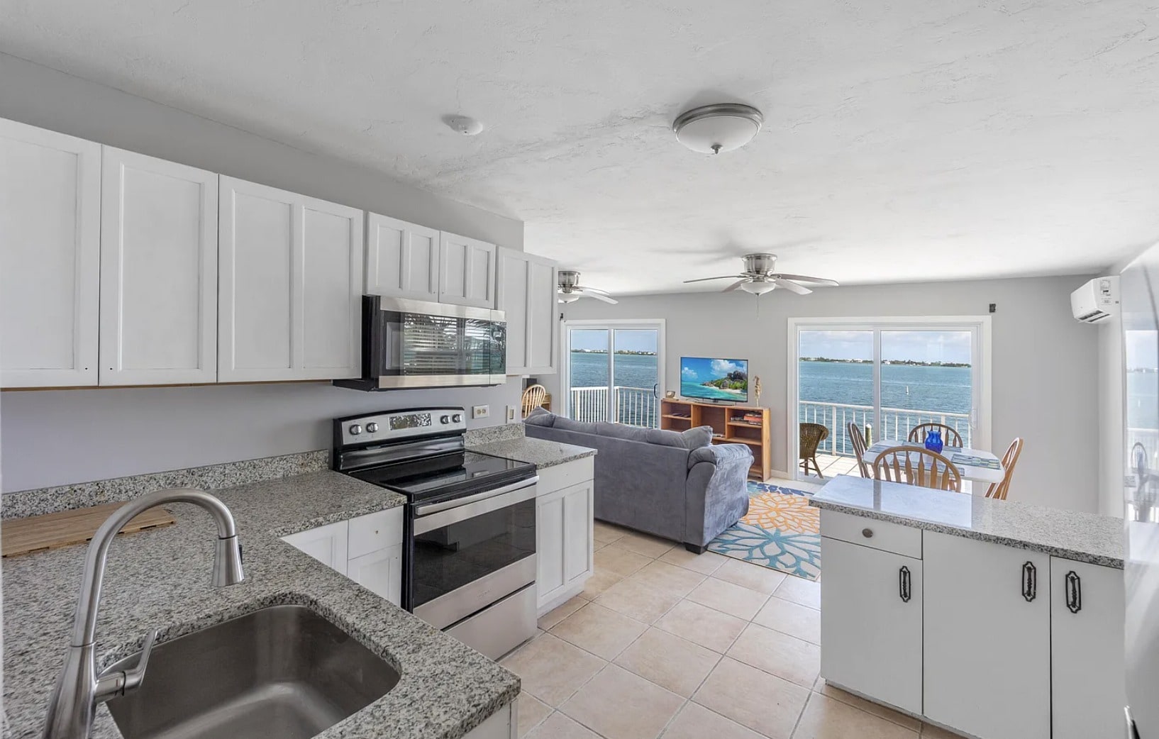 Building Photo - 757 La Fitte Rd