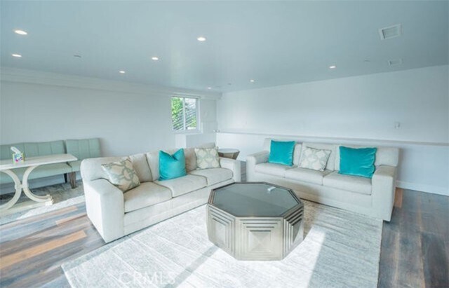 Building Photo - 986 Oriole Dr