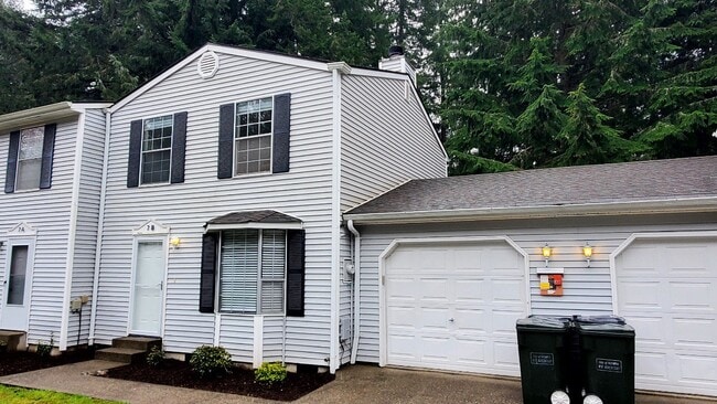 Building Photo - Fairfield Townhomes