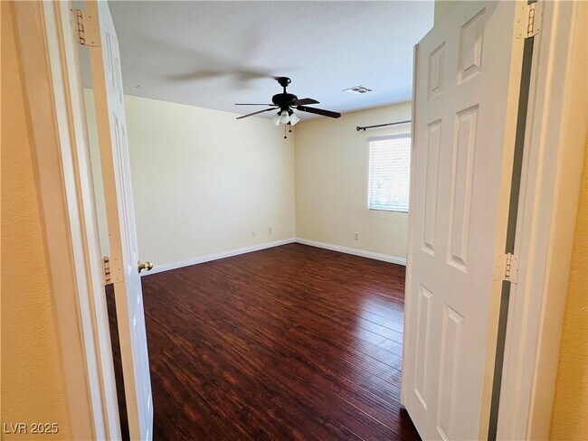 Building Photo - 7643 Starshell Point Ct
