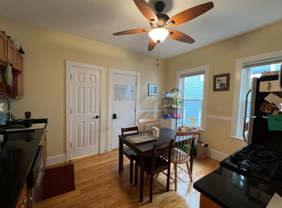 Building Photo - 121 Liberty Rd