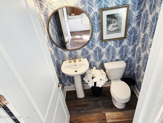 Building Photo - 34 Cabana Dr