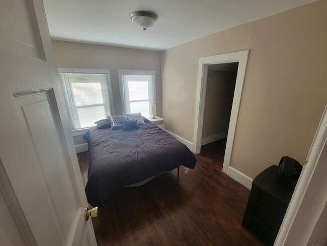 bedroom 1 - 34 7th St