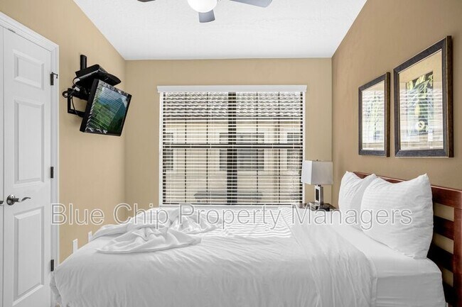 Building Photo - 14518 Damai Ln