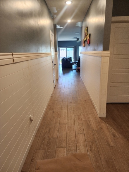 Building Photo - 40545 W Chambers Dr