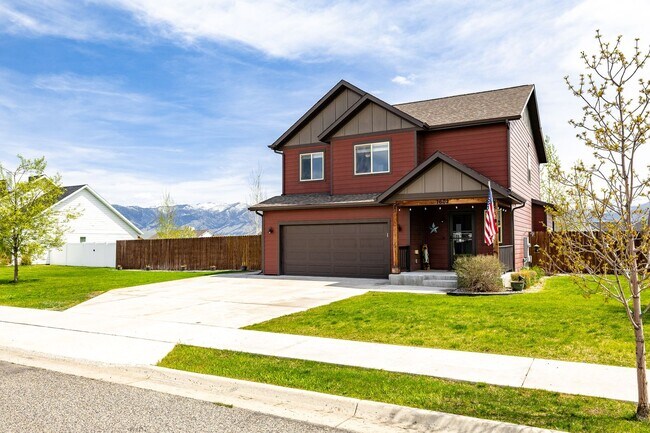 Building Photo - Beautiful home in Ryen Glenn with Fantasti...