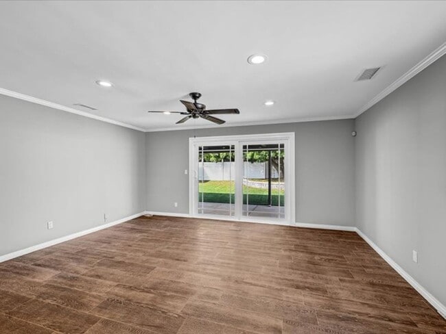 Building Photo - Beautiful 3 BD, 1.5 BA Remodeled Home in North Clairemont!