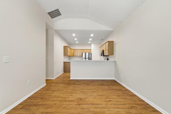 Building Photo - 3751 Stoneway Point