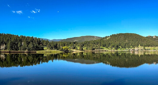 Building Photo - 28940 Golf Way