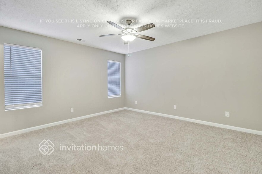 Building Photo - 626 Waynes Ct SE