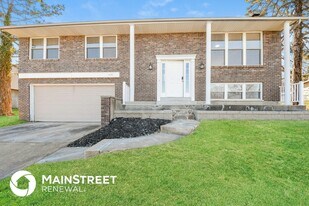 Building Photo - 2105 Wellington Dr