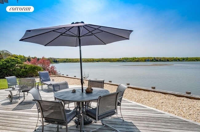 Building Photo - 248 Towd Point Rd