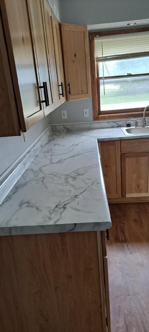 Building Photo - 2415 Royal Dr