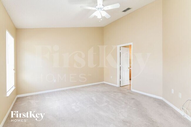 Building Photo - 235 Ronaldale Ave