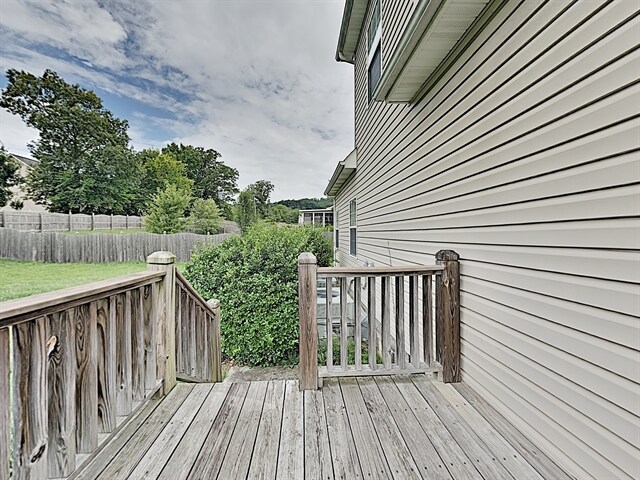 Building Photo - 6827 Harvest Grove Ln