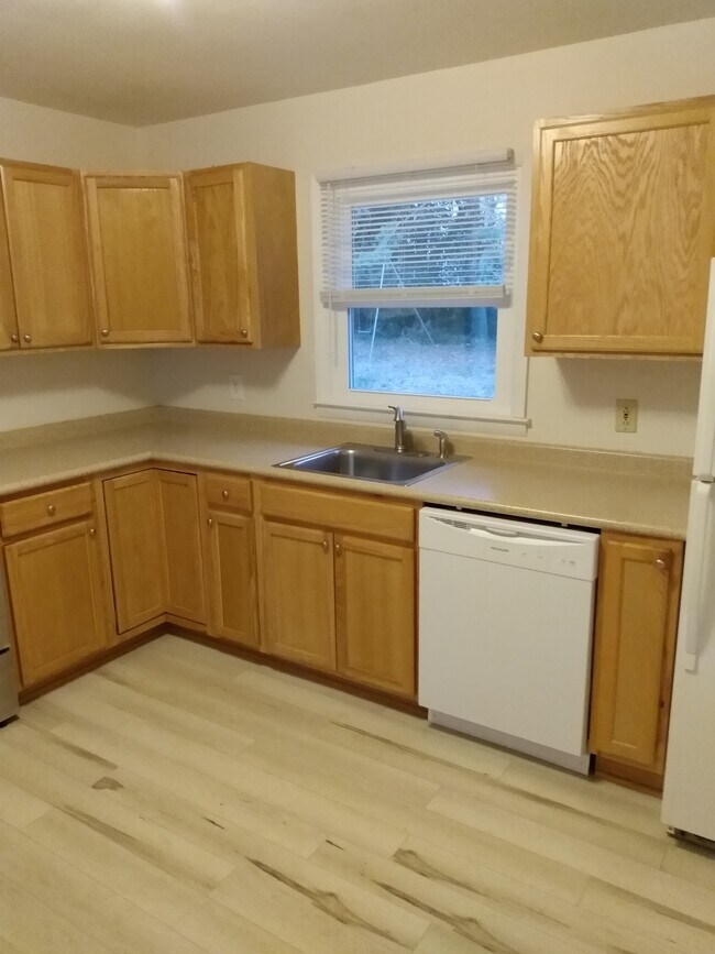 1308 Clearview Dr 1308 Clearview Dr Johnson City TN 37604 Apartment