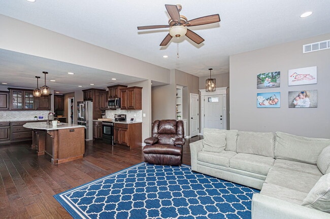 Building Photo - 3702 Timber Run Dr