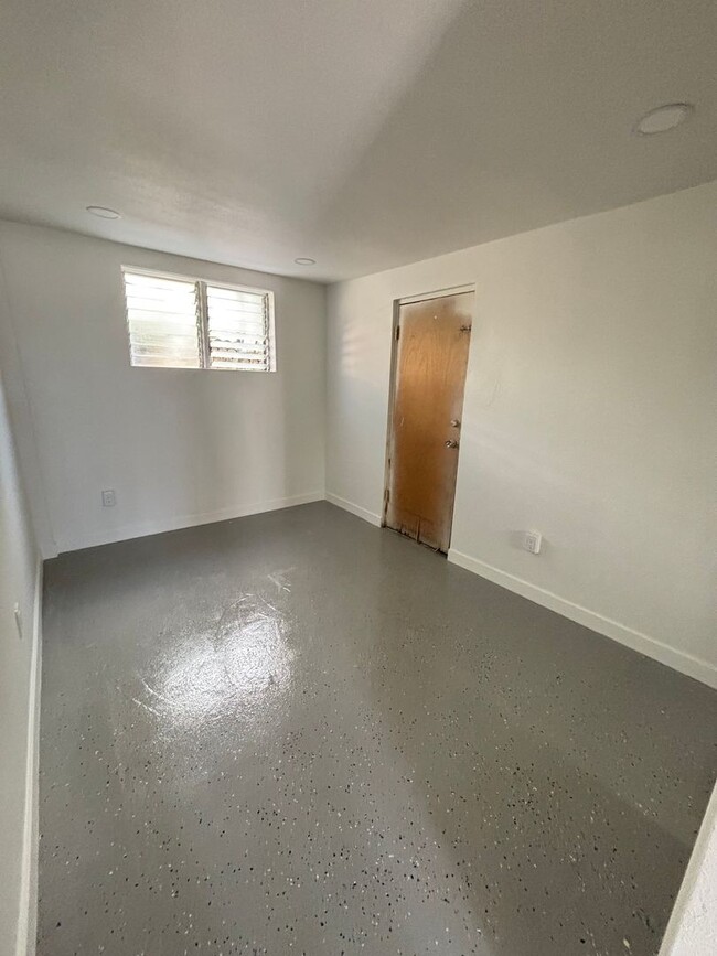 Building Photo - 1509 Emerson St