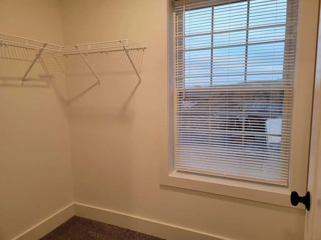 Building Photo - 16 Burk Ct