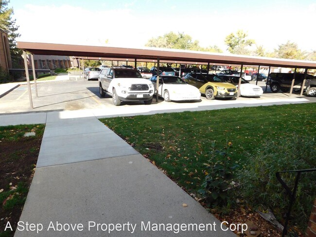 Building Photo - 2 br, 2 bath House - 961 Lakeside Drive #205
