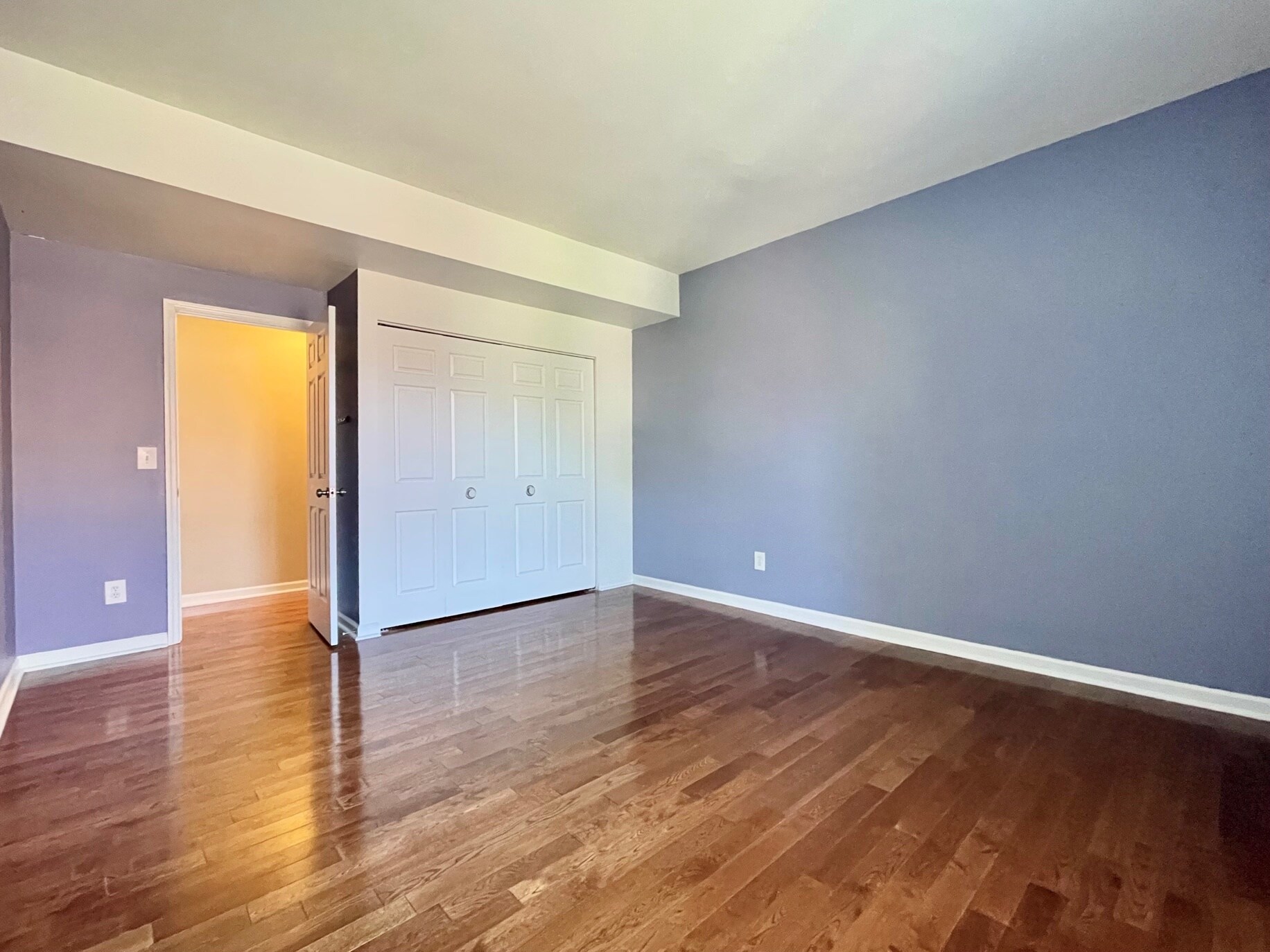 Building Photo - 4139 Castleman Ave 2W