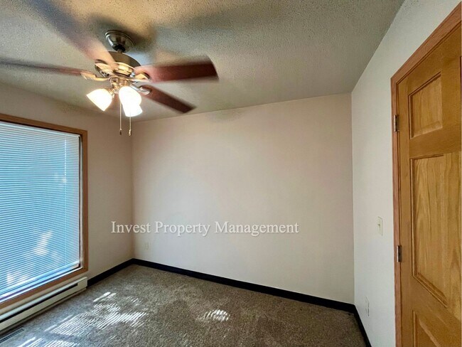 Interior Photo - Rush City Country Apartments