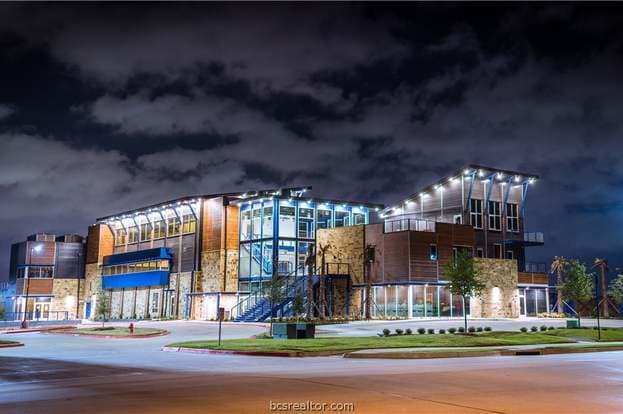 Building Photo - 100 Knox Dr